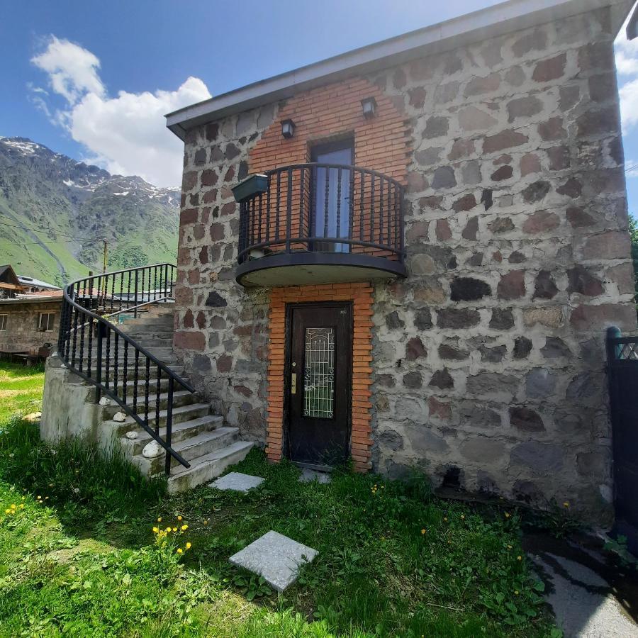 Bana Hotel Kazbegi Ngoại thất bức ảnh