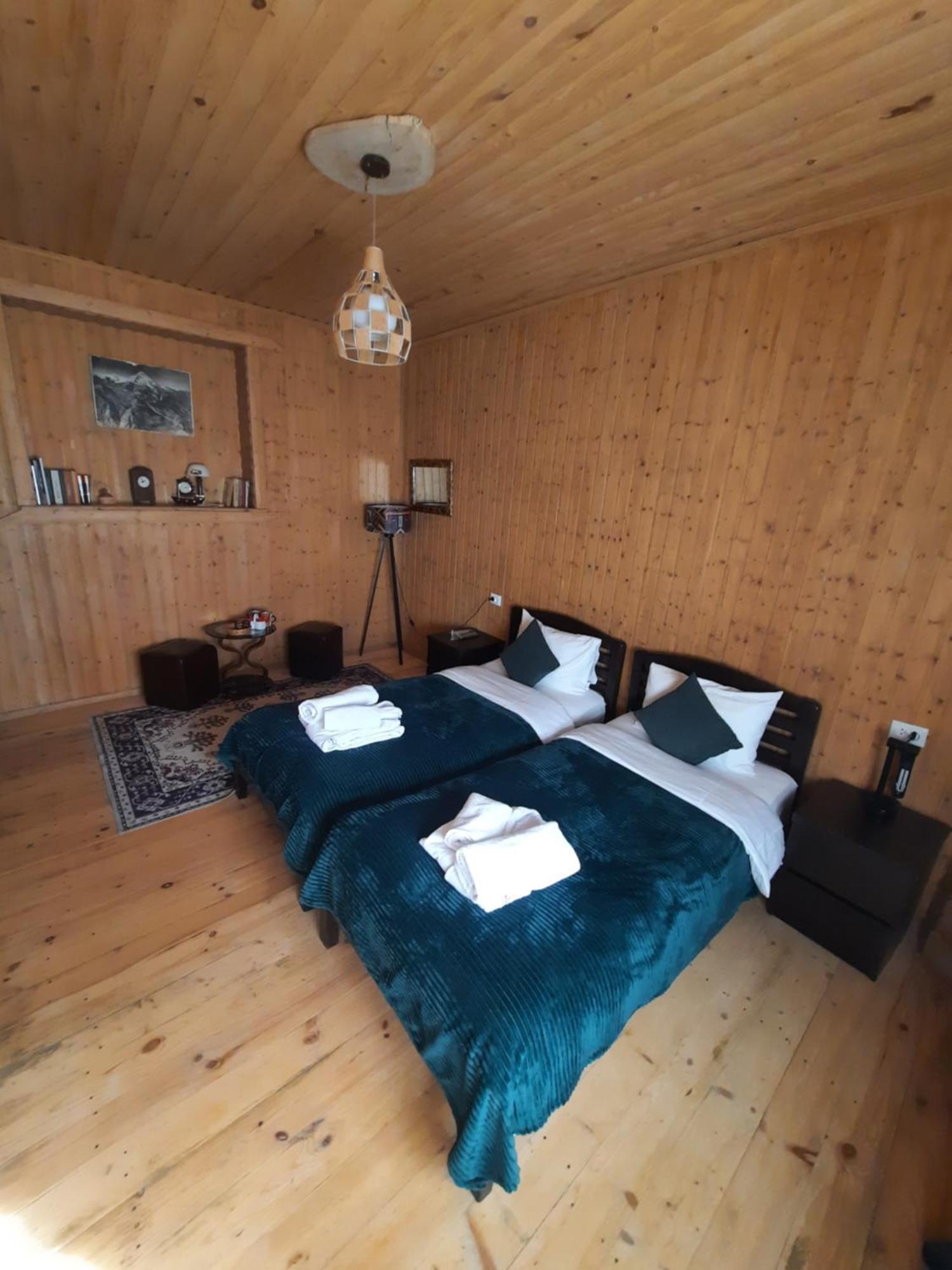Bana Hotel Kazbegi Ngoại thất bức ảnh