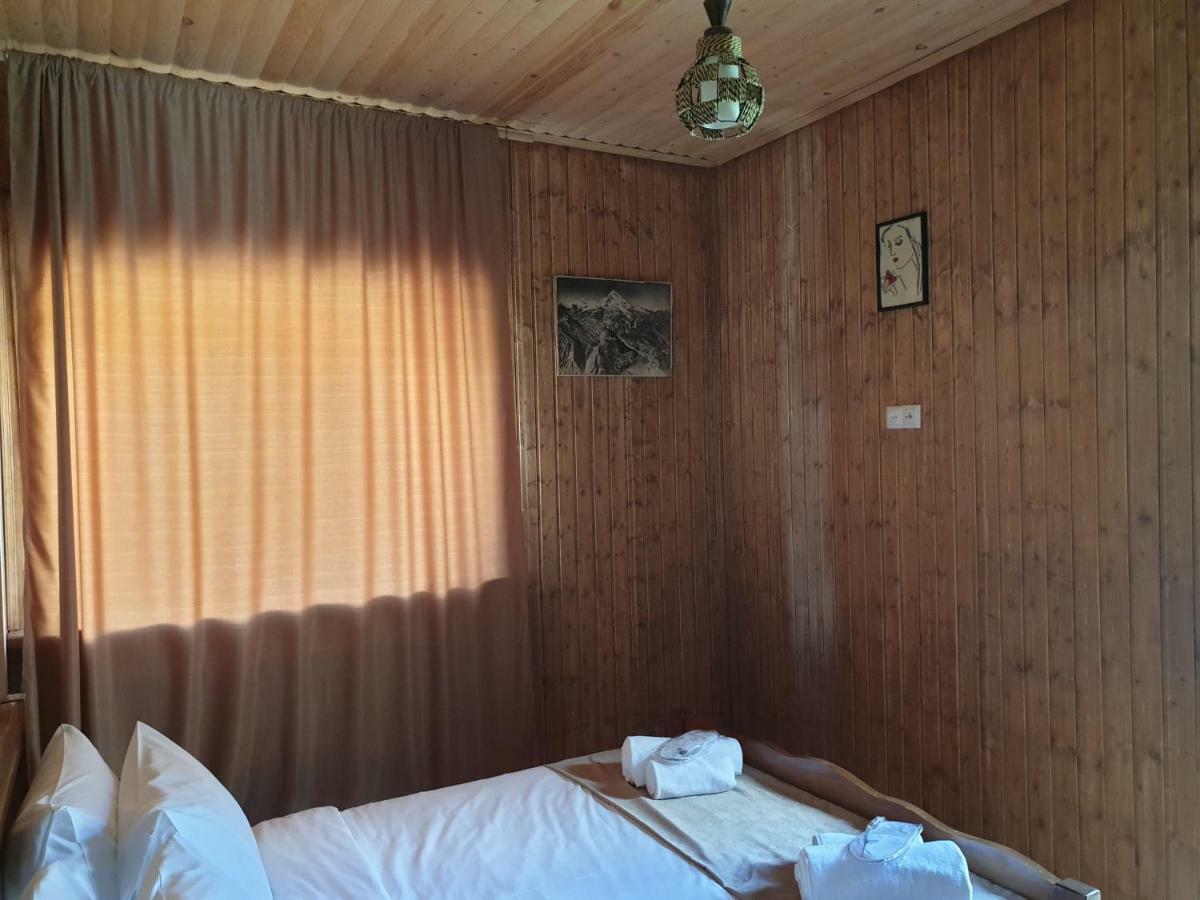 Bana Hotel Kazbegi Ngoại thất bức ảnh