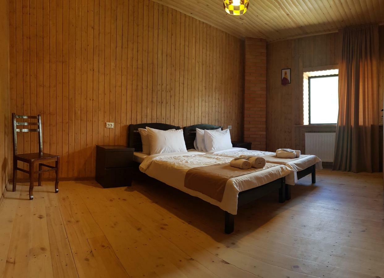 Bana Hotel Kazbegi Ngoại thất bức ảnh