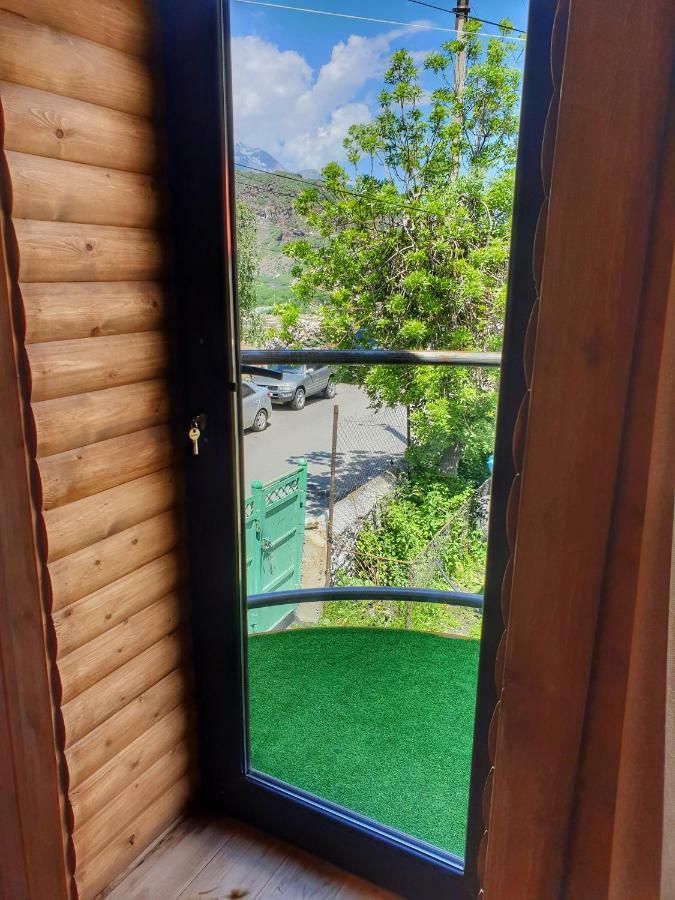 Bana Hotel Kazbegi Ngoại thất bức ảnh