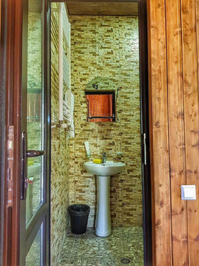 Bana Hotel Kazbegi Ngoại thất bức ảnh